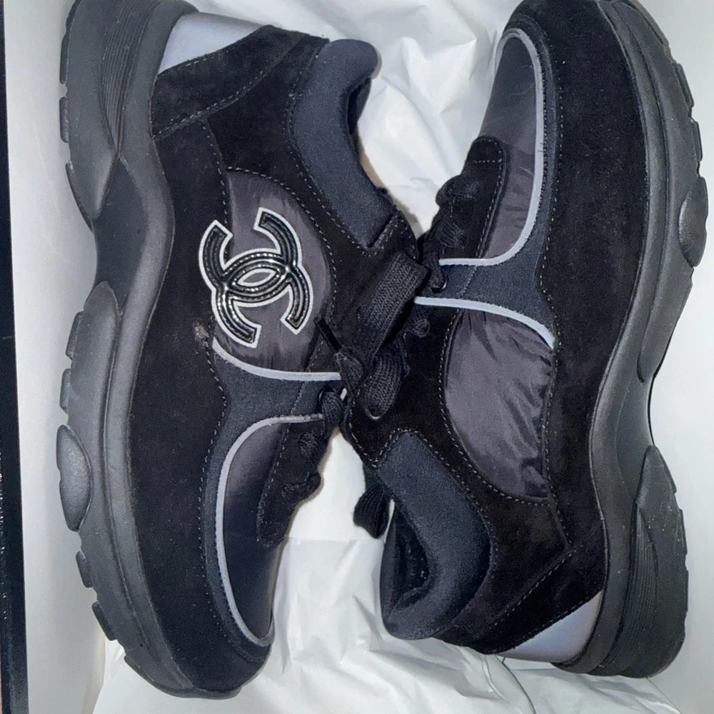 CHANEL black sneakers - Picture 1 of 11